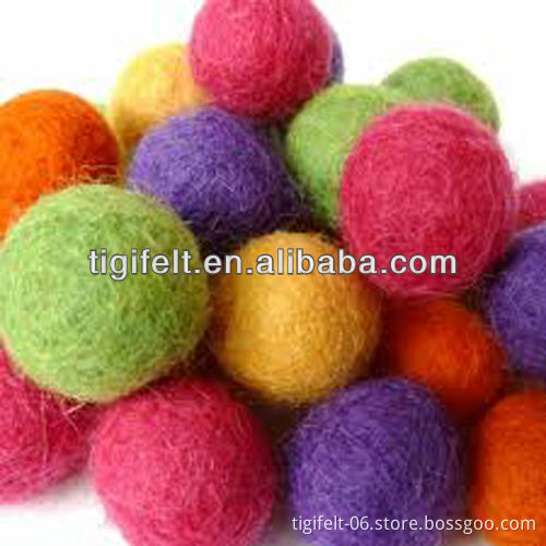 Fashionable Birthday Party Felt Balls